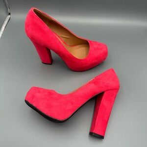 Qupid Hot Pink Platform Block 5” High Heels Faux Suede Size 6 (see photos)